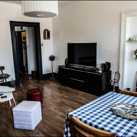 Au Kouglof Avec Netflix Lägenhet Colmar